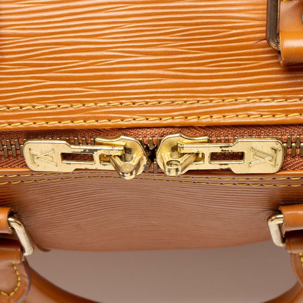 Louis Vuitton Vintage Epi Leather Keepall 45 Duffle - Picture 10 of 16